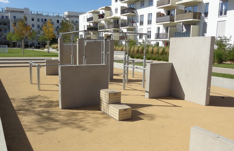 x-move_Parkour_Kistenstapel_Anlage_Muenchen_oeffentlicher_Spielraum-32