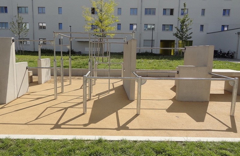 x-move_Parkour_Kistenstapel_Anlage_Muenchen_oeffentlicher_Spielraum-57