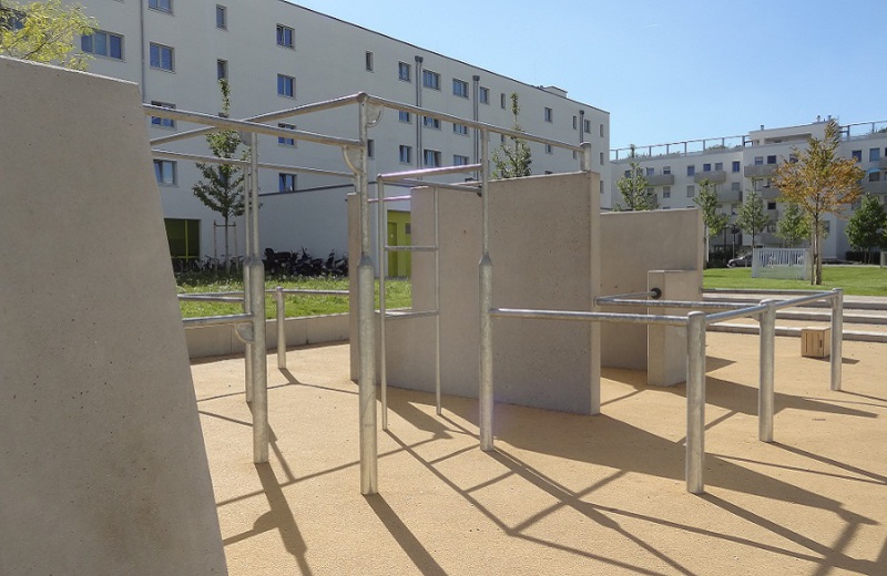 x-move_Parkour_Kistenstapel_Anlage_Muenchen_oeffentlicher_Spielraum-58