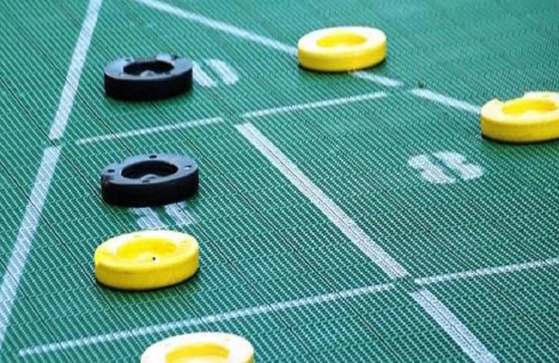 City-Golf_Schuffleboard_Spielfeld