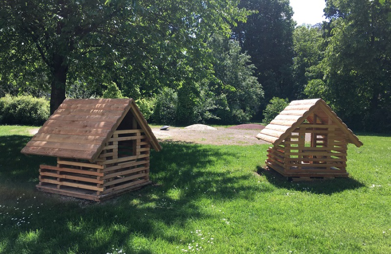 GWG_Wohnbaunaher_Spielplatz_Richter_Spielhaeuschen-1