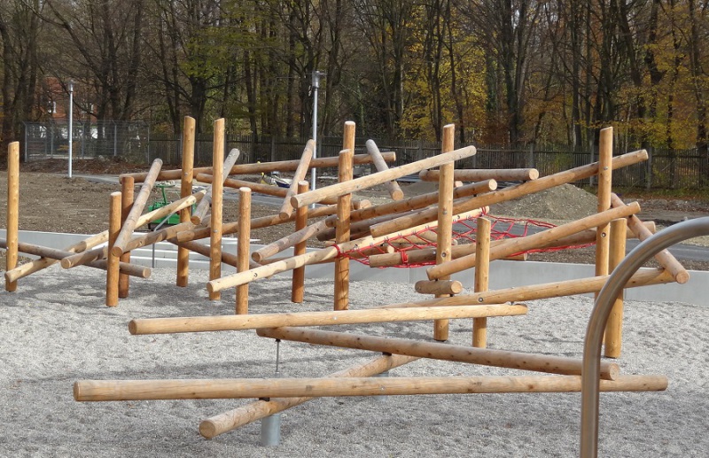 HPW_Richter_Spielgeraete_Sonderbauten_Oeffentlicher_Spielplatz_Kletterstruktur3