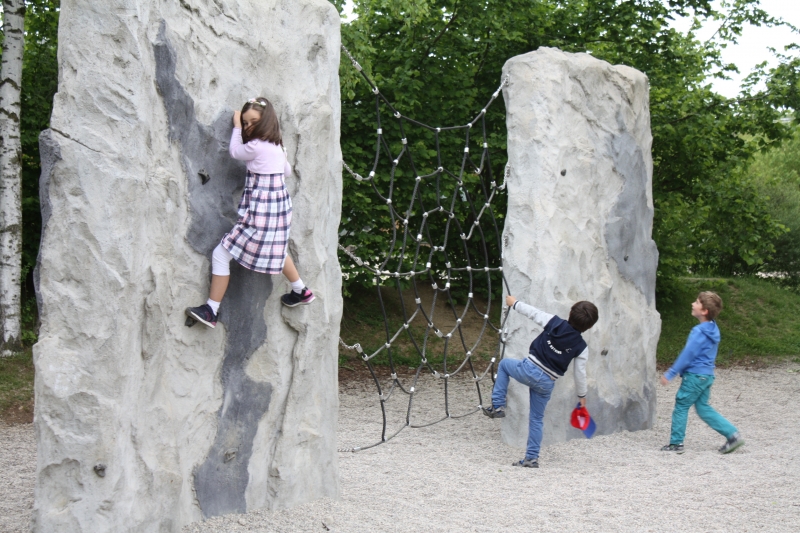 x-move_Kletterfelsen_Kletternetz