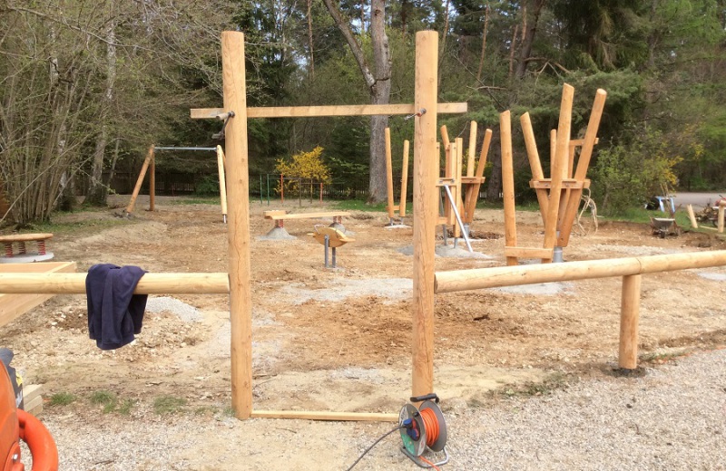 Spielplatzbau_Graefelfing_Biergarten_Waldheim-7
