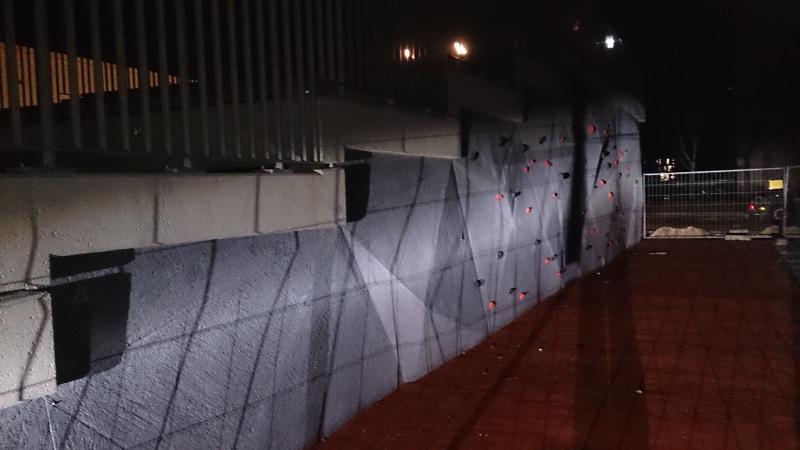FOS_BOS_Muenchen_polygonale_Kletterwand_x-move-1