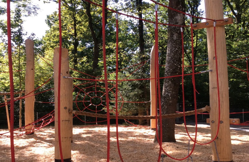 Muenchen_Richter_Kletterwald_in_Grundschule-75
