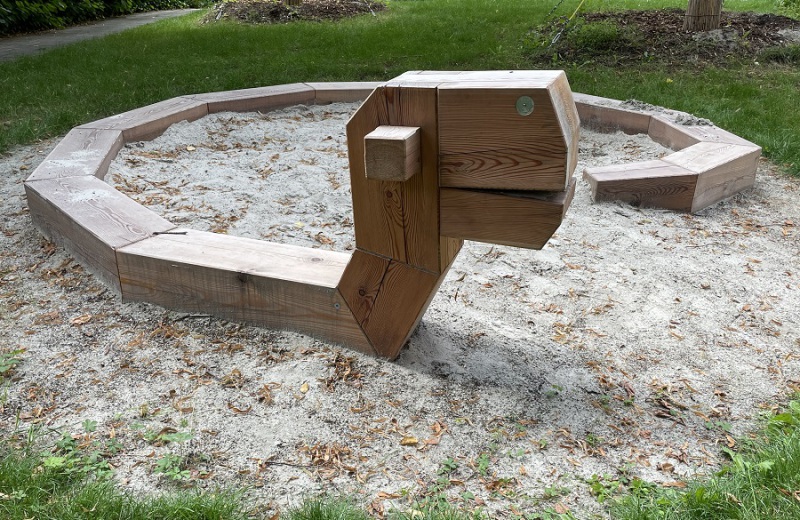 Richter_Spielgeraete_Muenchen-Klinikum_Spielplatz-3