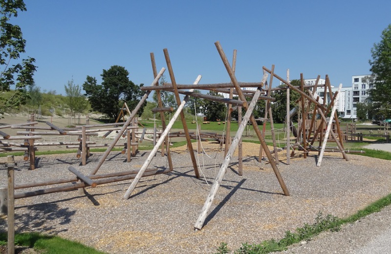 Richter_Spielgeraete_Muenchen_Oberwiesenfeld_Spielplatz-5