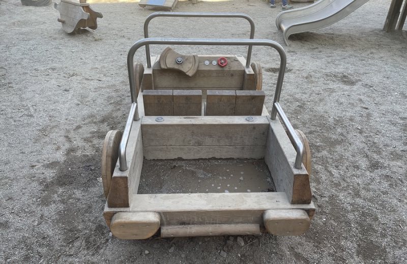 Richter_Spielgeraete_Spielplatz_Frasdorf_Kleiner-Flitzer-1