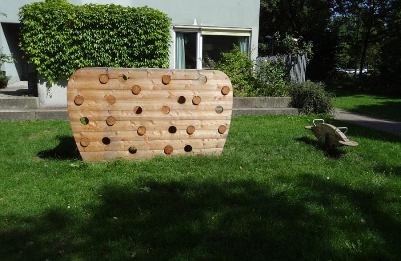 Richter_Spielgeraete_Spielstationen_zur_Sinnesentfaltung_Kletterwelle_Kletterwand-3