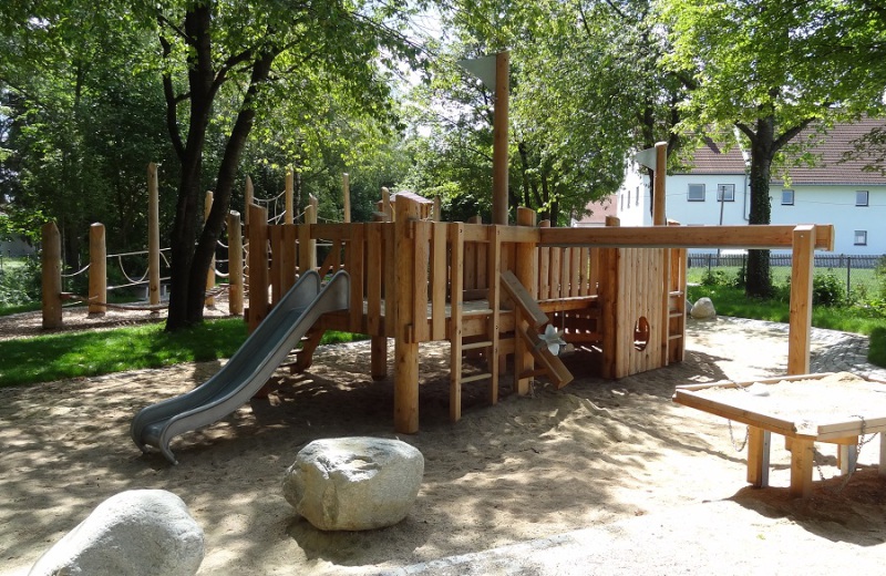 Langwied_oeffentlicher_Spielplatz-32
