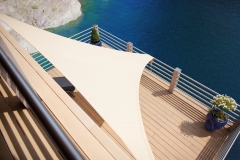 terrasse mit sonnensegel