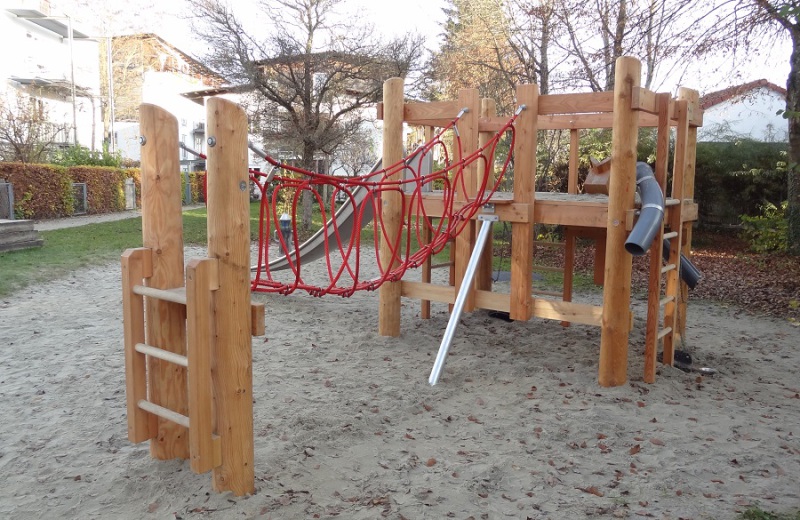 Unterfoehring_Wohnbau_Spielplatz-2